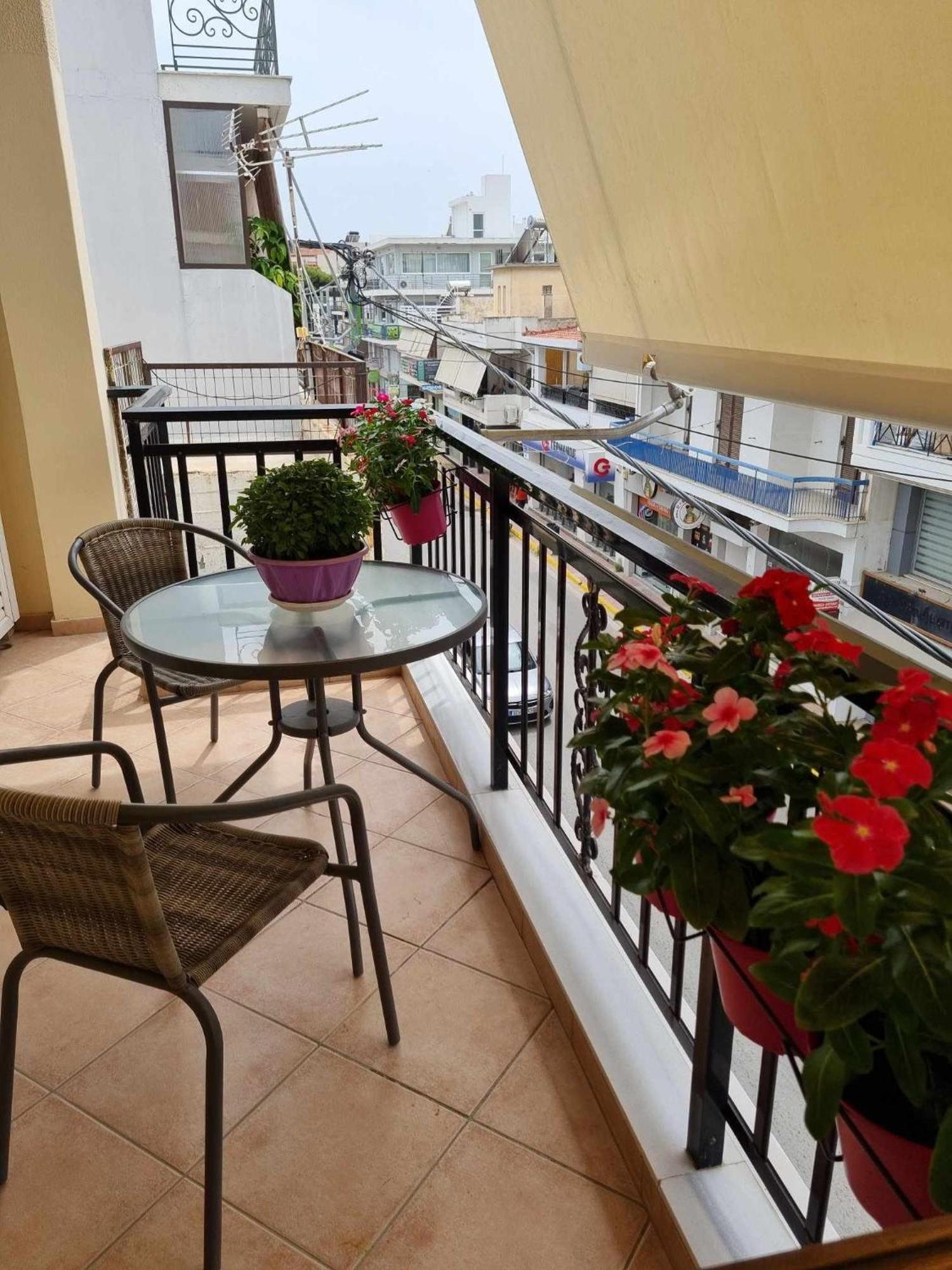 F K Apartments Artemida  Bagian luar foto
